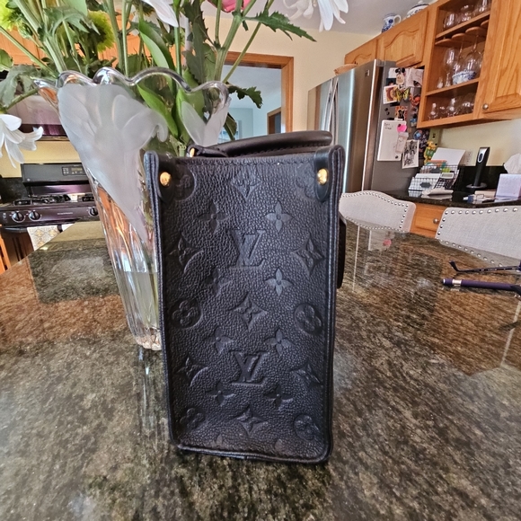 SOLD. Louis Vuitton On The Go PM - Picture 7 of 13